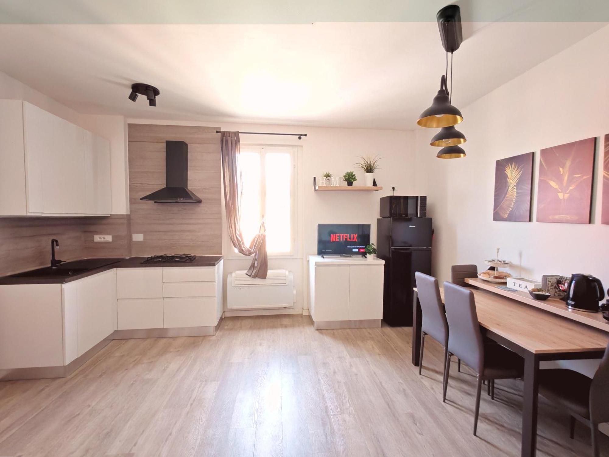 Bologna Holiday House ภายนอก รูปภาพ